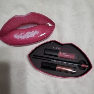 Huda Beauty Lip Set NIB